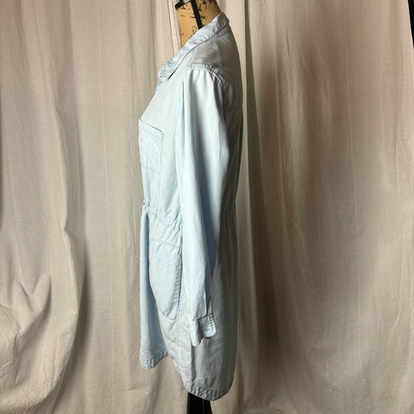Athleta Stellar Shirt Dress Light Blue Indigo Chambray Size M Button Up 594664 - Picture 5 of 9